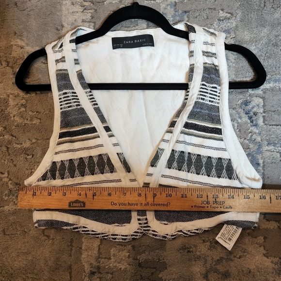 Zara cropped vest - Picture 12 of 12